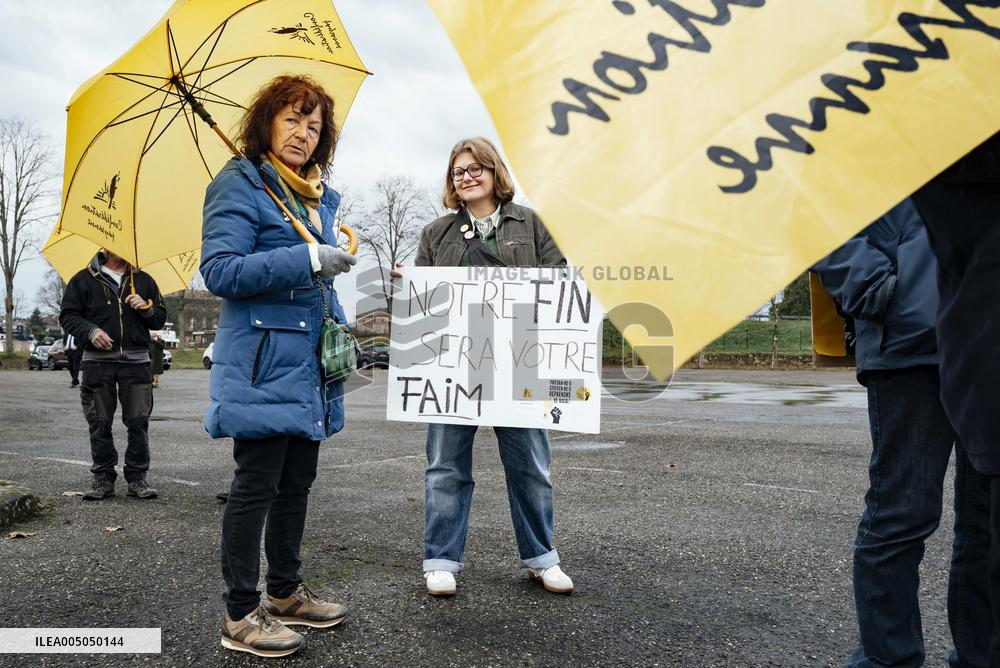 Gerard Larcher Visits Tarn-et-Garonne - France