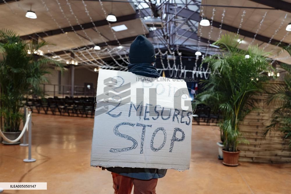 Gerard Larcher Visits Tarn-et-Garonne - France