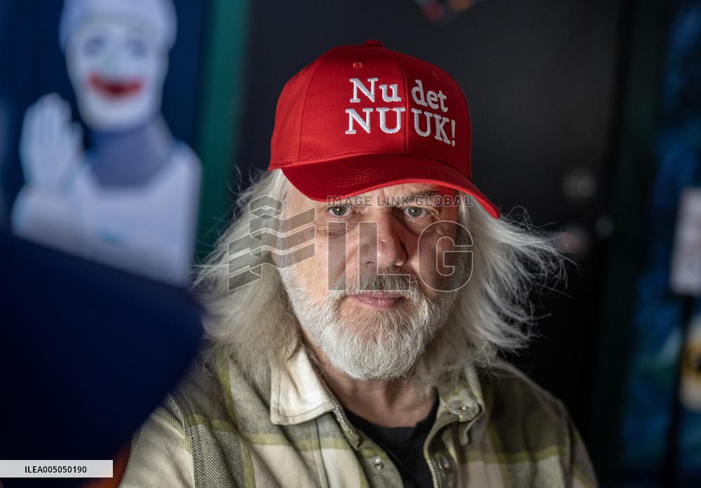 NU DET NUUK - MAKE AMERICA GO AWAY - CAP