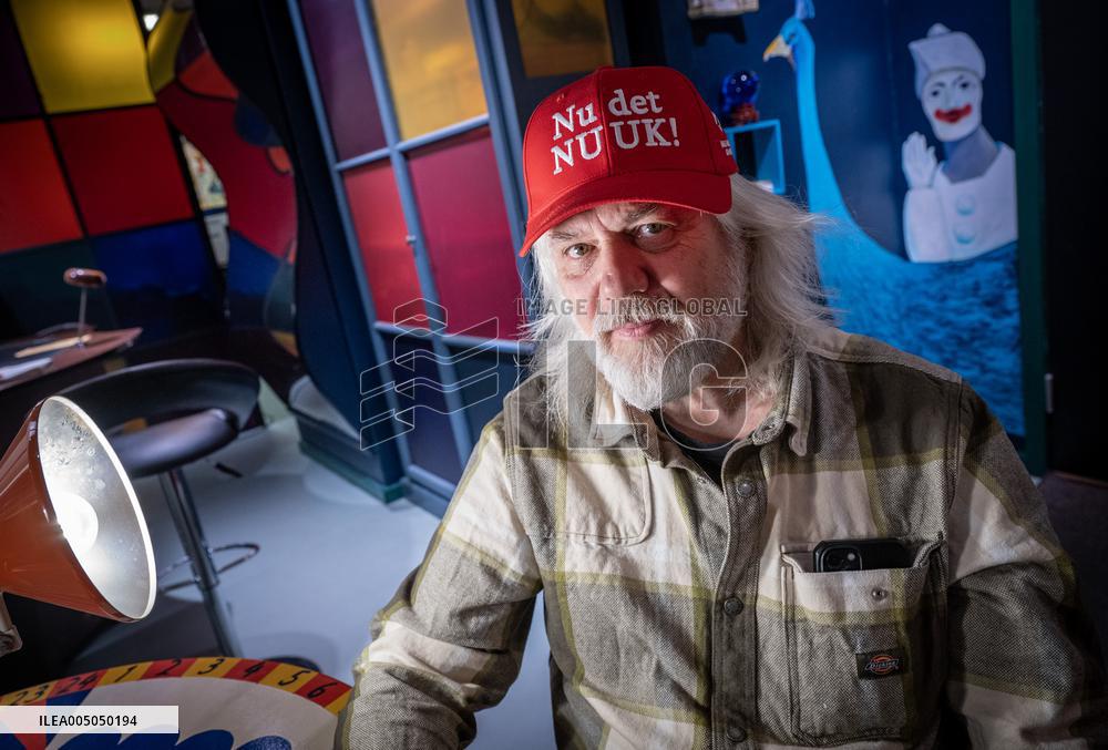 NU DET NUUK - MAKE AMERICA GO AWAY - CAP