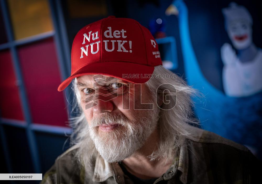 NU DET NUUK - MAKE AMERICA GO AWAY - CAP