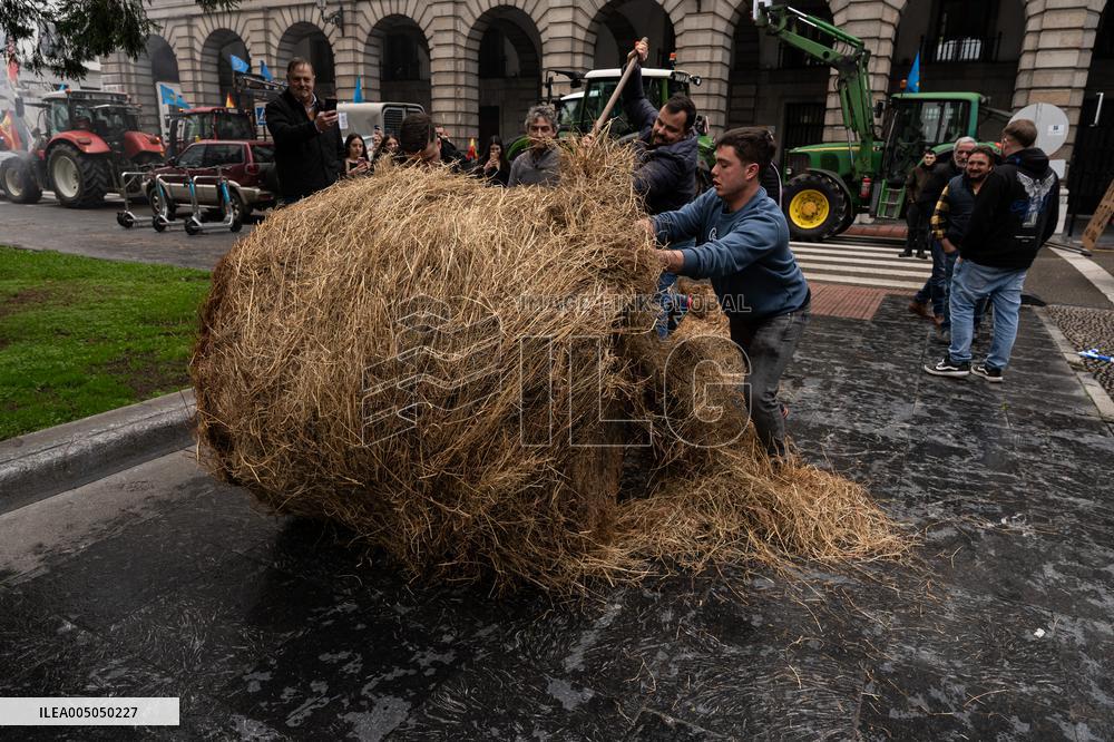 Farmers Protest Against CAP and Mercosur Cuts - Spain