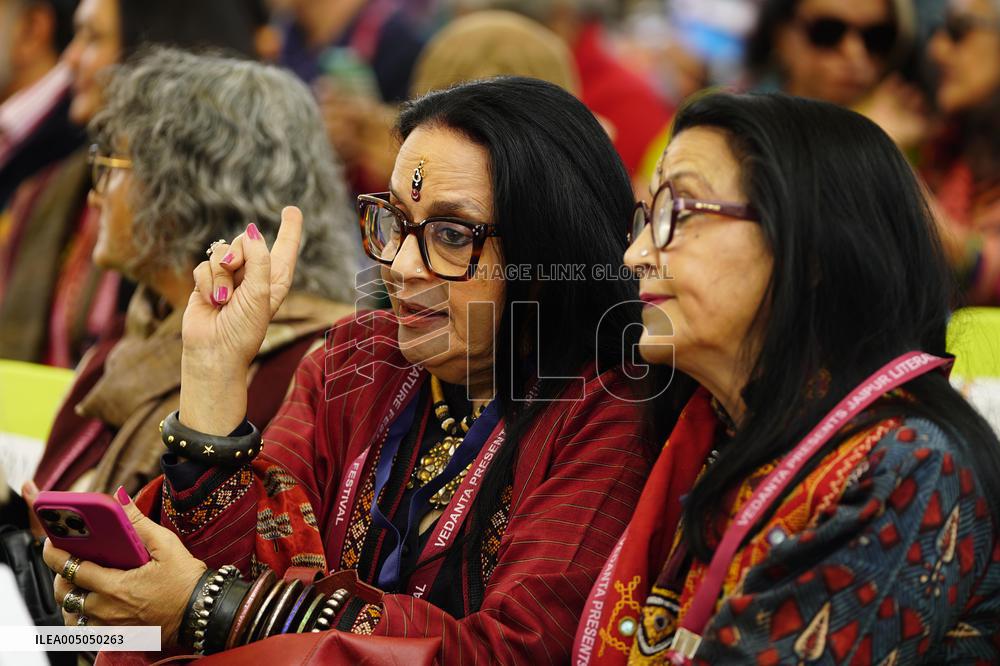 Visitors Attend Inaugural Jaipur Literature Festival - India