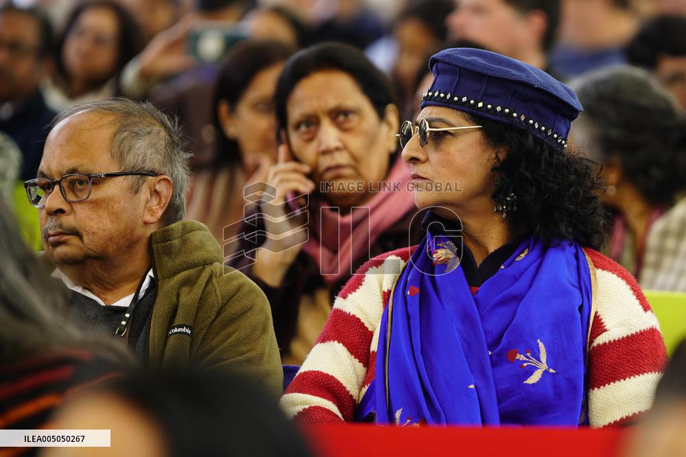 Visitors Attend Inaugural Jaipur Literature Festival - India