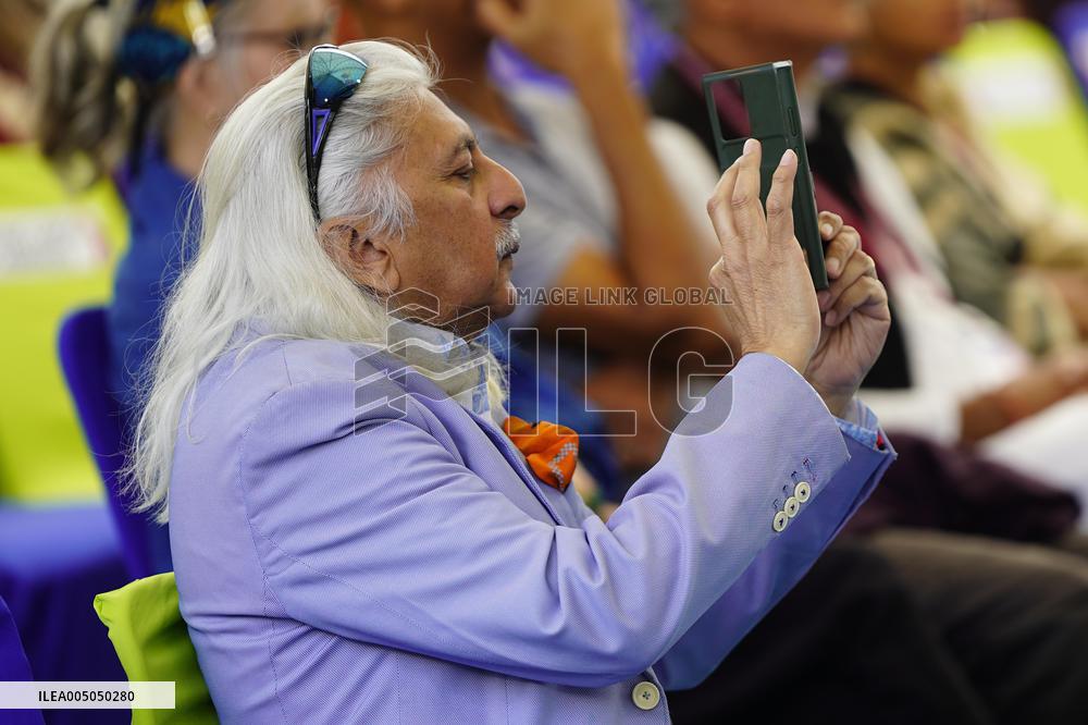 Visitors Attend Inaugural Jaipur Literature Festival - India