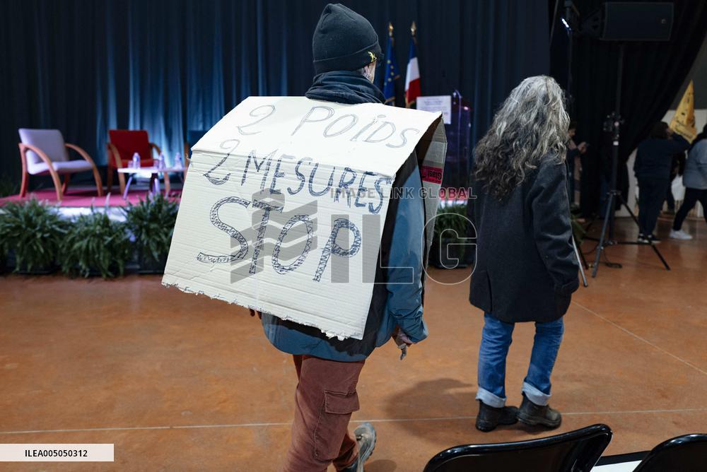 Gerard Larcher Visits Tarn-et-Garonne - France