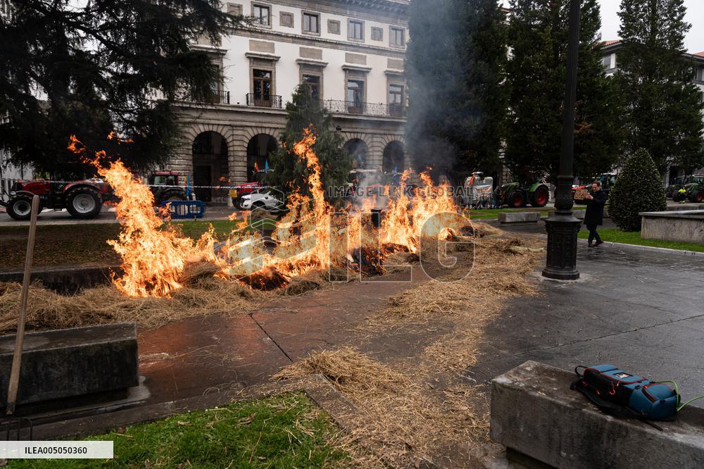 Farmers Protest Against CAP and Mercosur Cuts - Spain