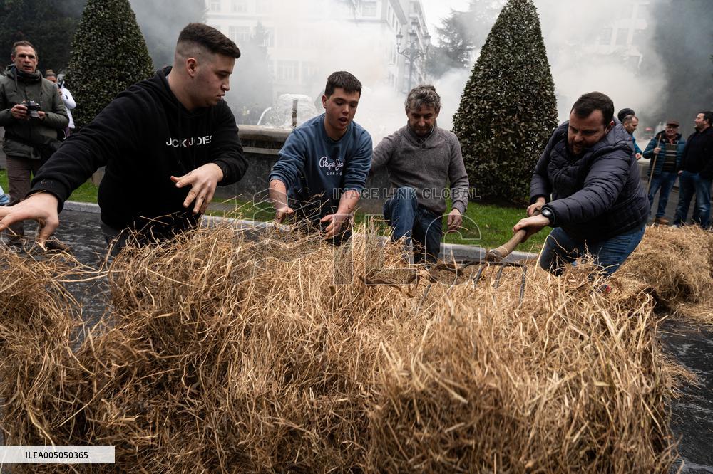 Farmers Protest Against CAP and Mercosur Cuts - Spain