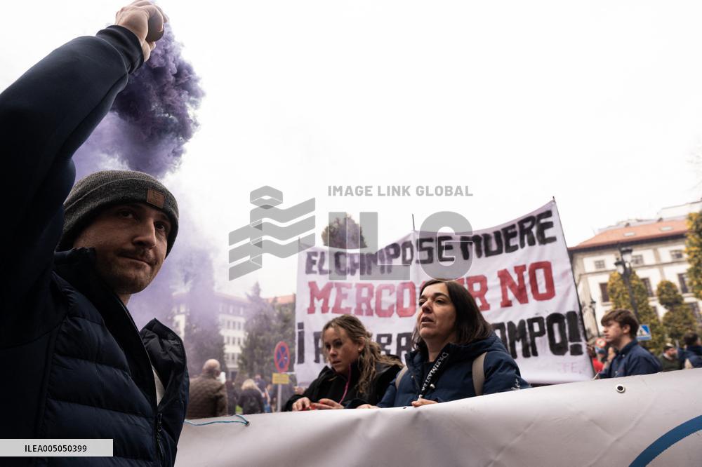 Farmers Protest Against CAP and Mercosur Cuts - Spain