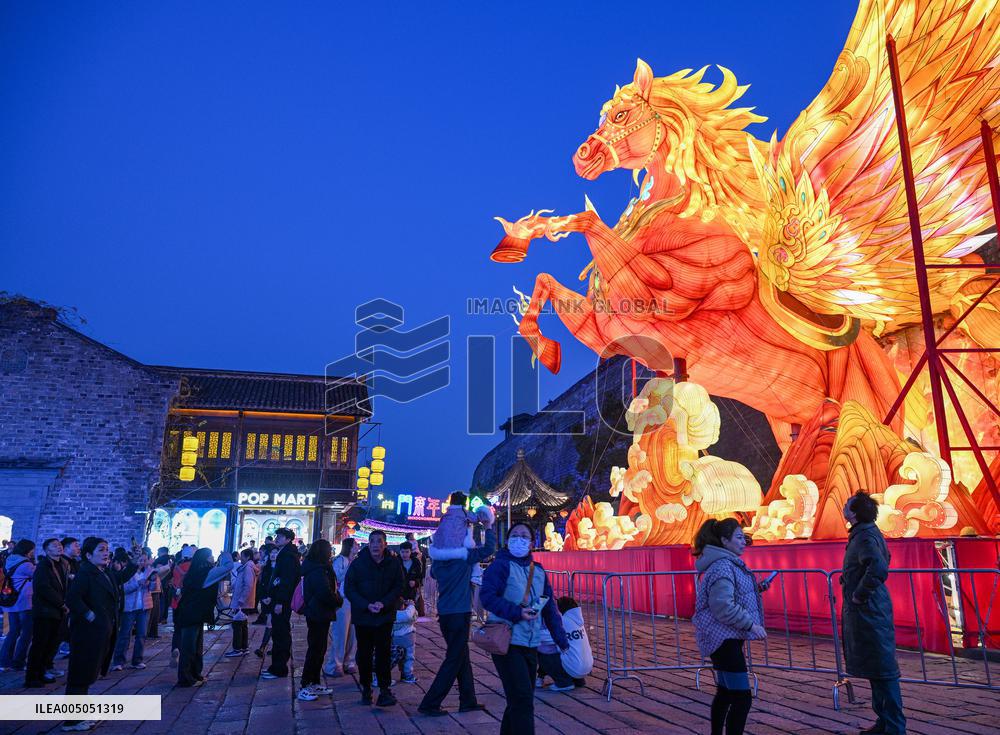 Giant Zodiac Horse Themed Festivel Lantern