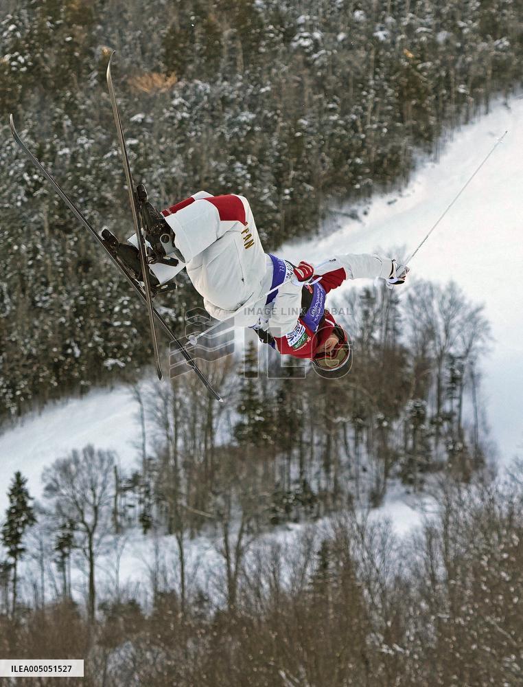 Freestyle skiing: Horishima at World Cup