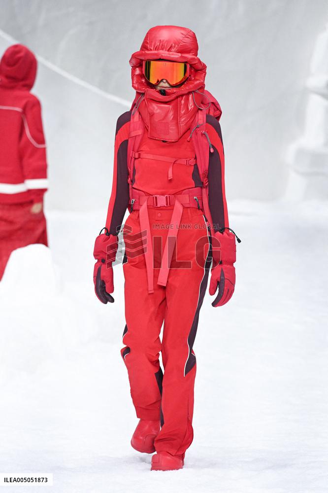 MFW - Li-Ning Runway