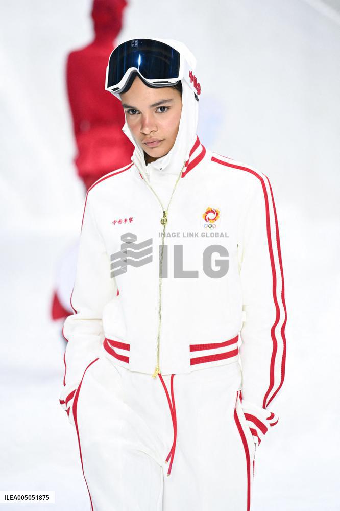 MFW - Li-Ning Runway
