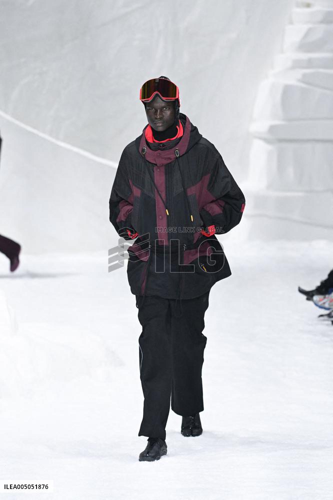 MFW - Li-Ning Runway