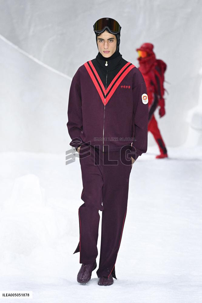 MFW - Li-Ning Runway