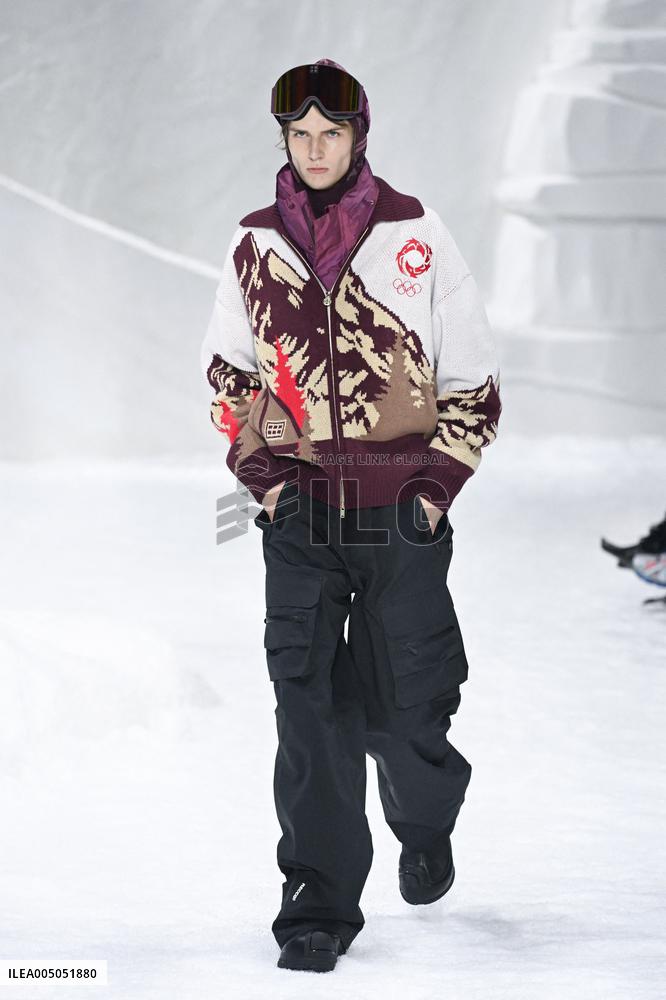 MFW - Li-Ning Runway