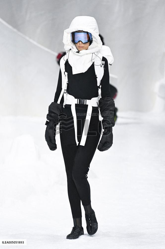 MFW - Li-Ning Runway