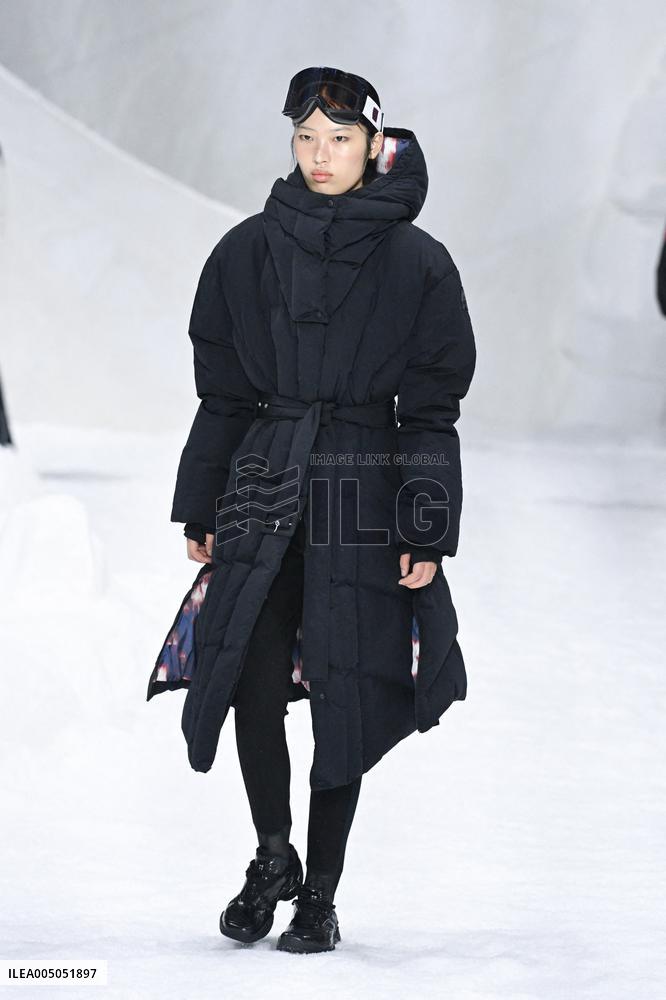 MFW - Li-Ning Runway