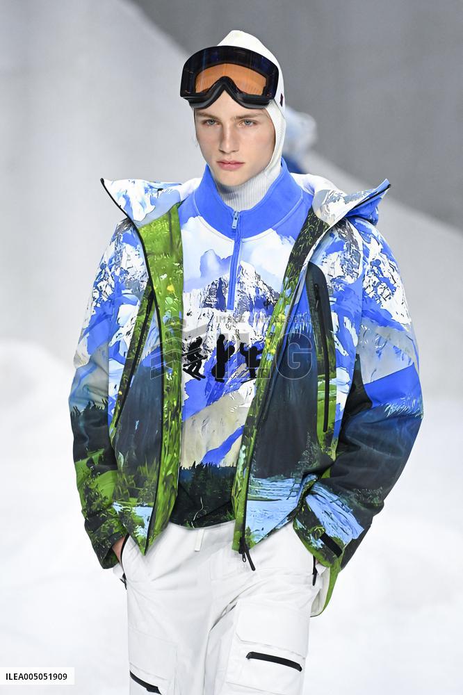 MFW - Li-Ning Runway