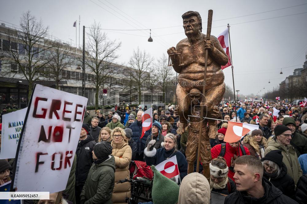 DEMONSTRATION FOR GREENLAND COPENHAGEN