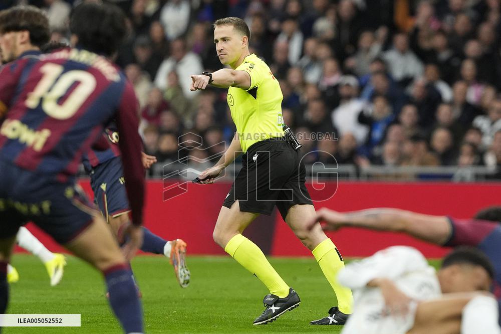 La Liga - Real Marid v Levante