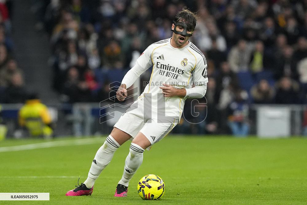 La Liga - Real Madrid v Levante