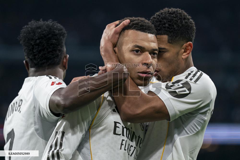 La Liga - Real Madrid v Levante