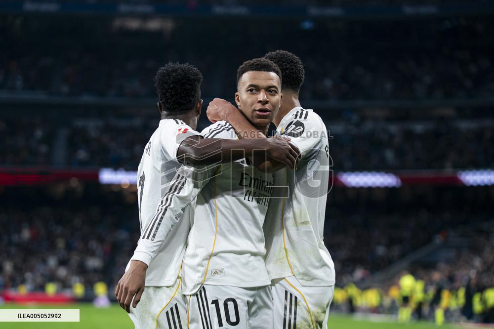 La Liga - Real Madrid v Levante