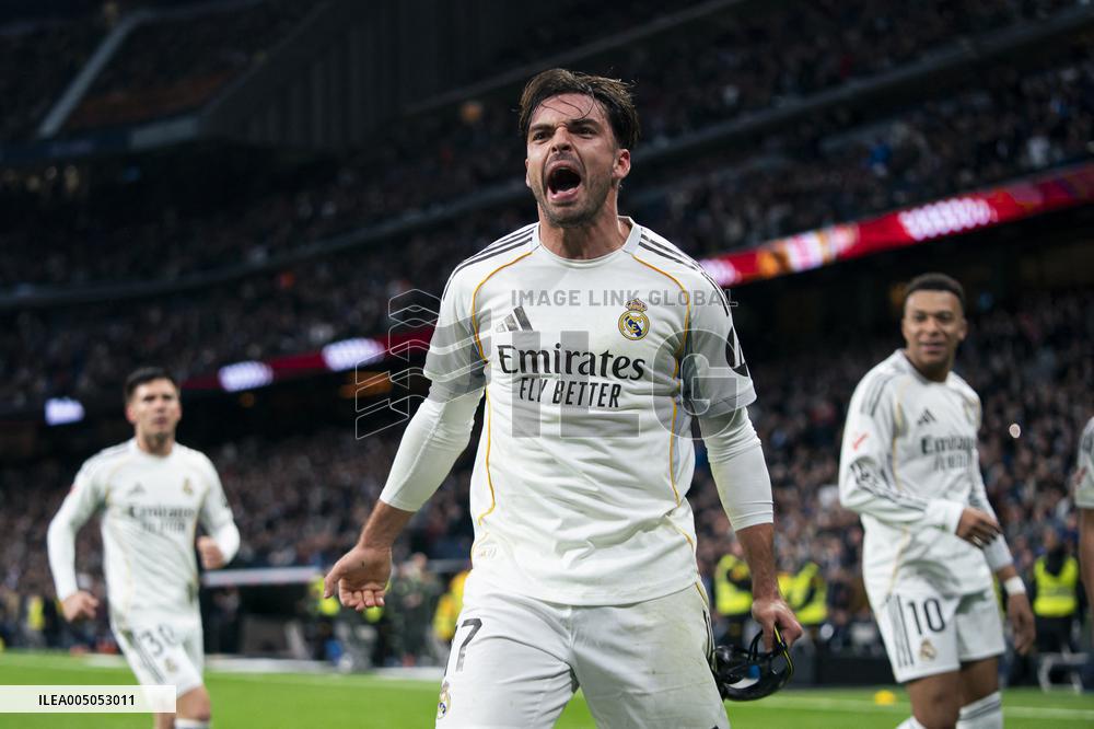 La Liga - Real Madrid v Levante