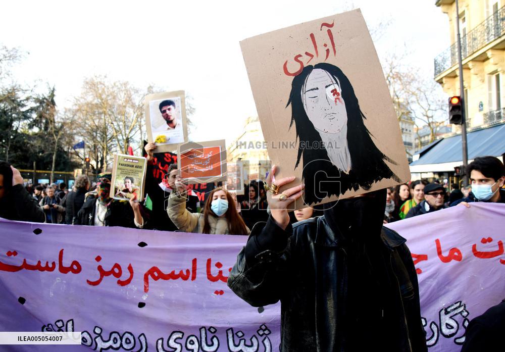 Protest March In Solidarity With Iranian People - Paris