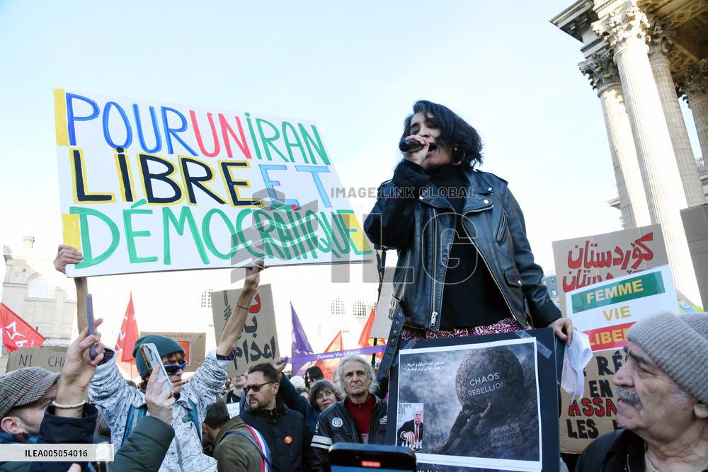 Protest March In Solidarity With Iranian People - Paris