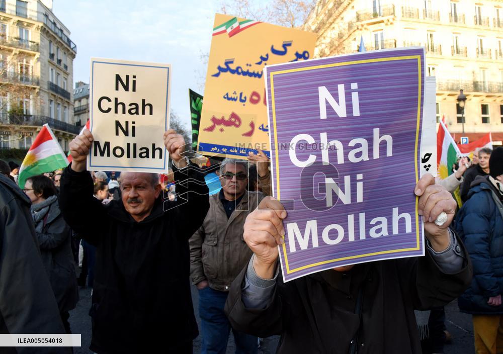Protest March In Solidarity With Iranian People - Paris