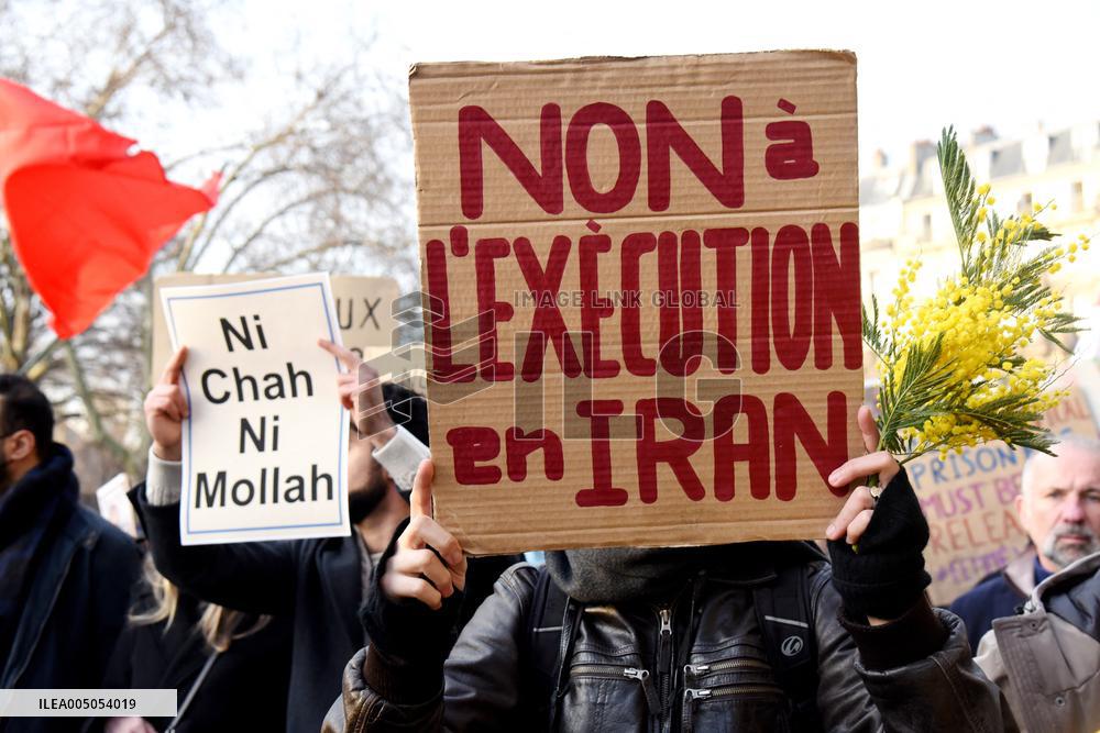 Protest March In Solidarity With Iranian People - Paris