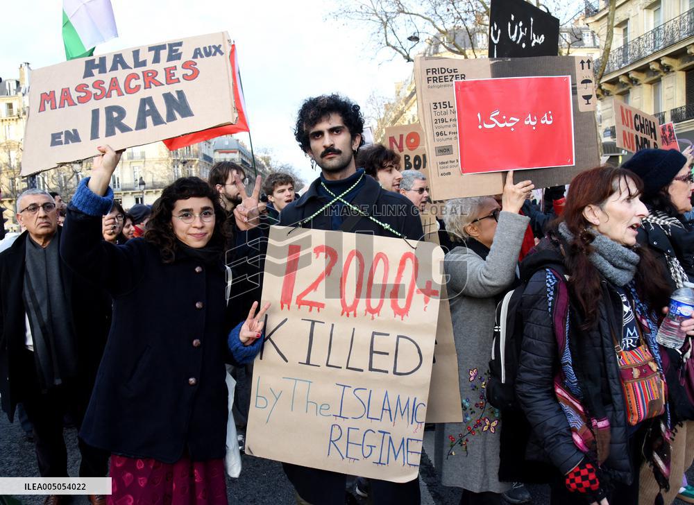 Protest March In Solidarity With Iranian People - Paris