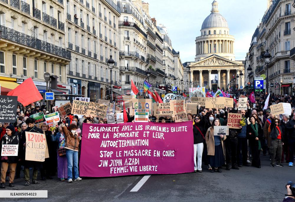 Protest March In Solidarity With Iranian People - Paris