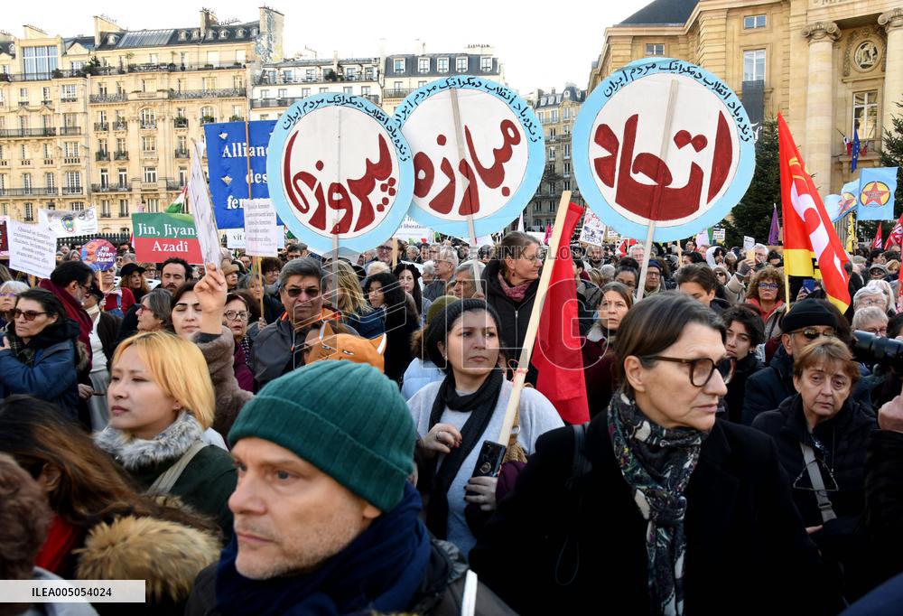 Protest March In Solidarity With Iranian People - Paris