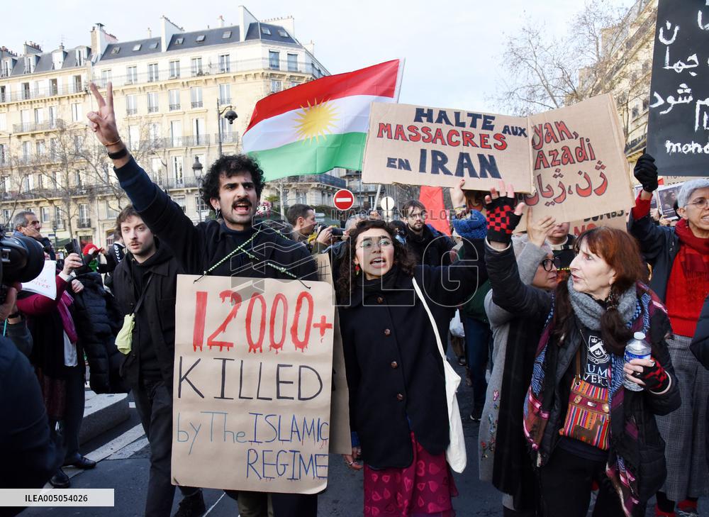Protest March In Solidarity With Iranian People - Paris