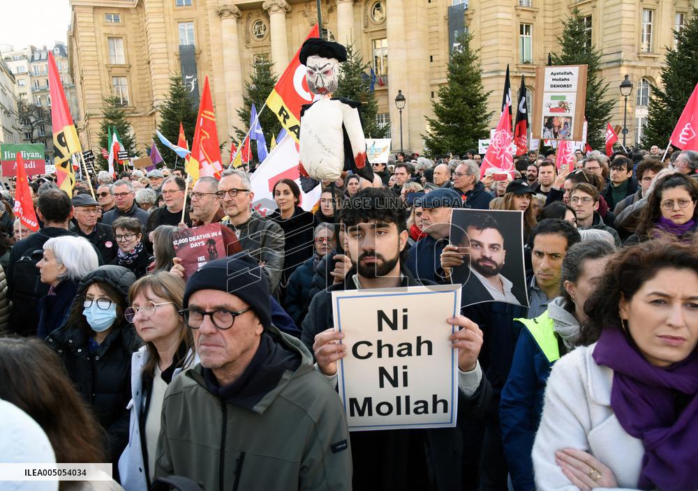 Protest March In Solidarity With Iranian People - Paris