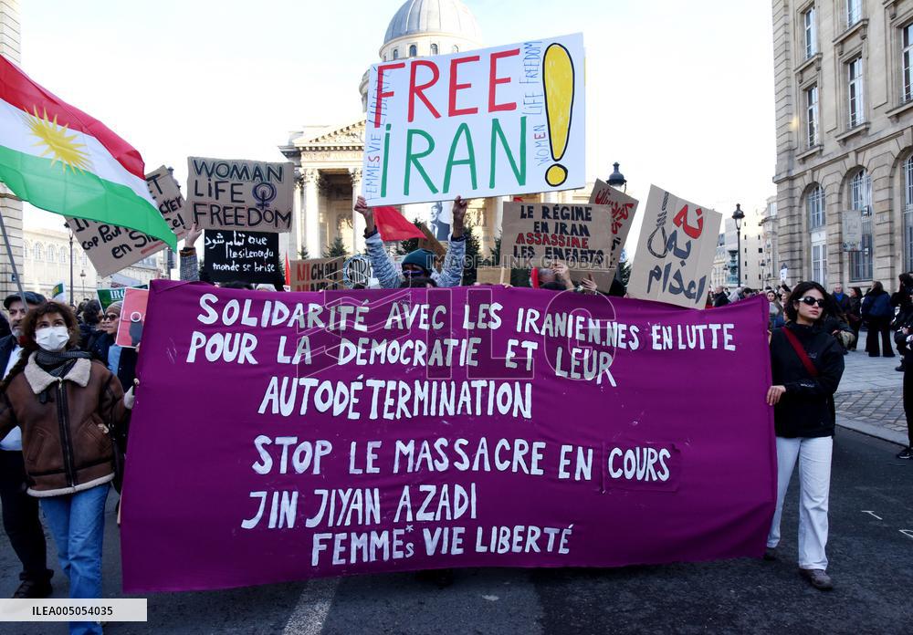 Protest March In Solidarity With Iranian People - Paris