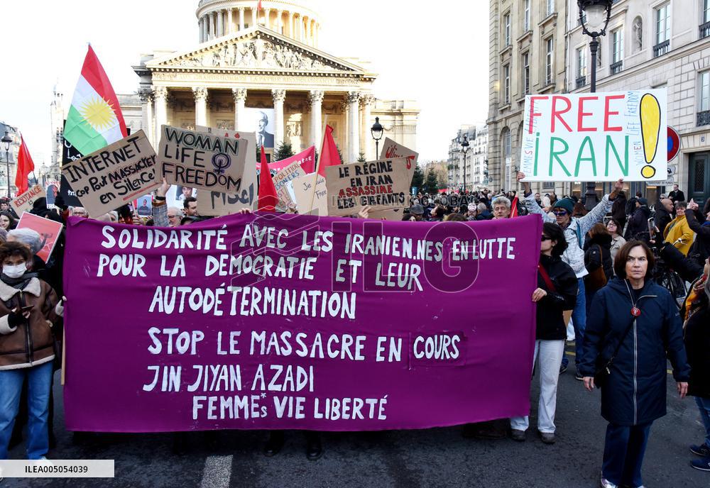 Protest March In Solidarity With Iranian People - Paris