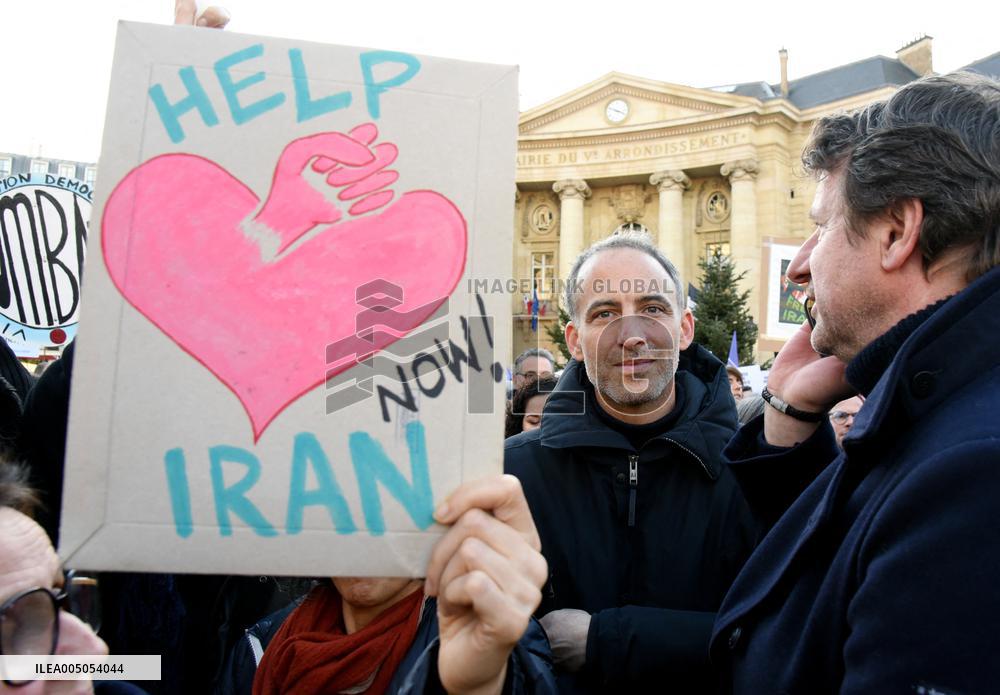 Protest March In Solidarity With Iranian People - Paris