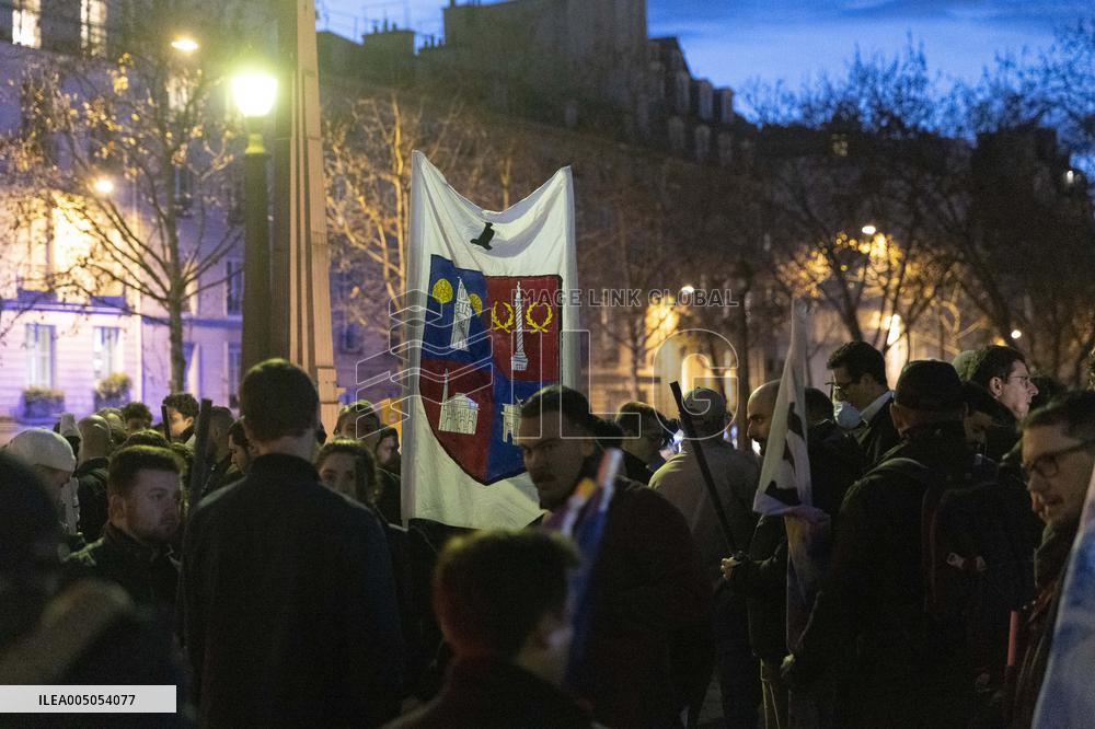 Annual March in Honor of Sainte Genevieve - Paris