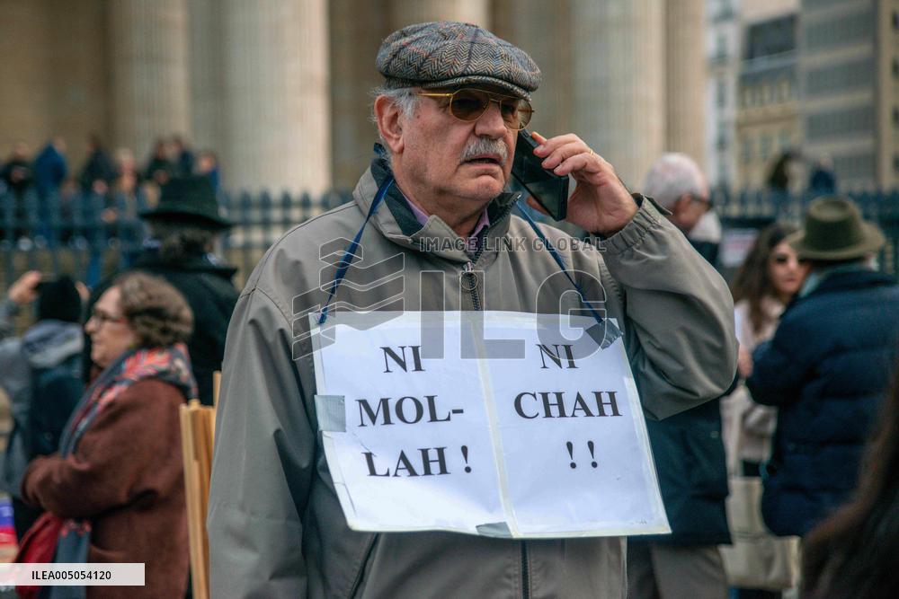 Protest March In Solidarity With Iranian People - Paris