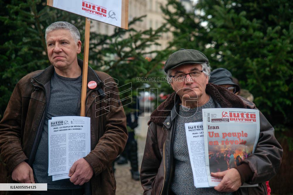 Protest March In Solidarity With Iranian People - Paris