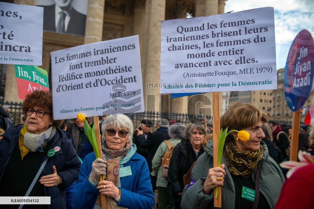 Protest March In Solidarity With Iranian People - Paris