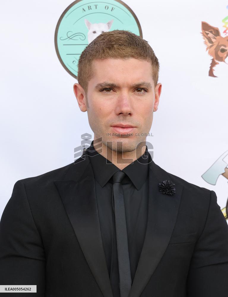 The Brave And The Rescued Honoring Fire Department - LA