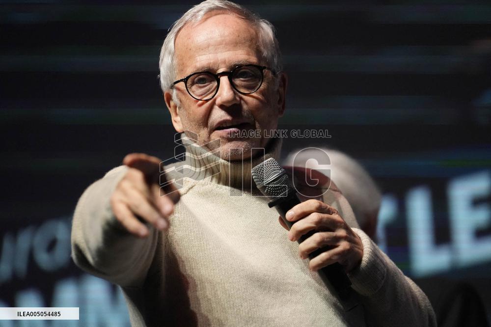 Fabrice Luchini At Victor Comme Tout Le Monde Premiere - France