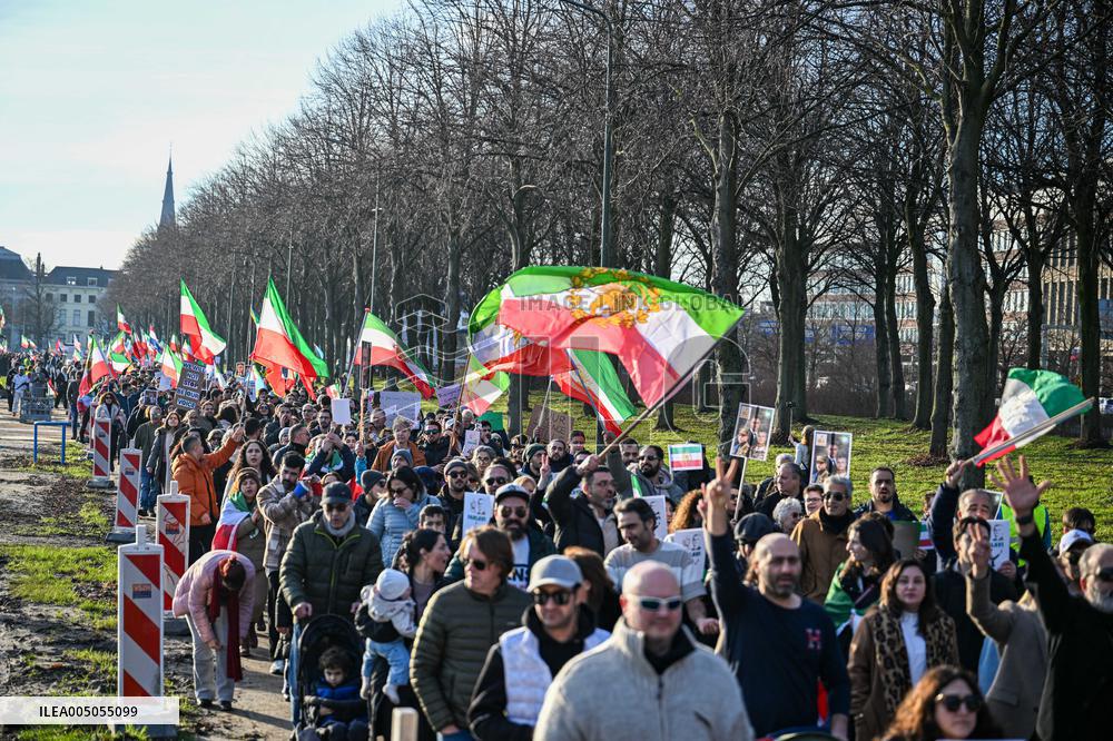 Protest March In Solidarity With Iranian People - The Hague