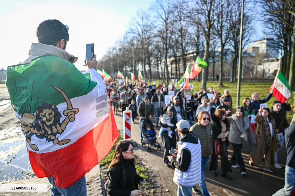 Protest March In Solidarity With Iranian People - The Hague
