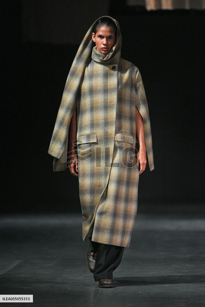 MFW - QASIMI Runway